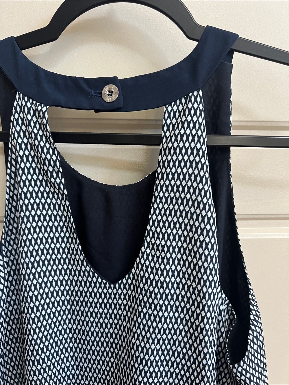 Barneys New York Navy & White Patterned Sleeveless maxi Dress Sz 10 summer comfy - Picture 7 of 10